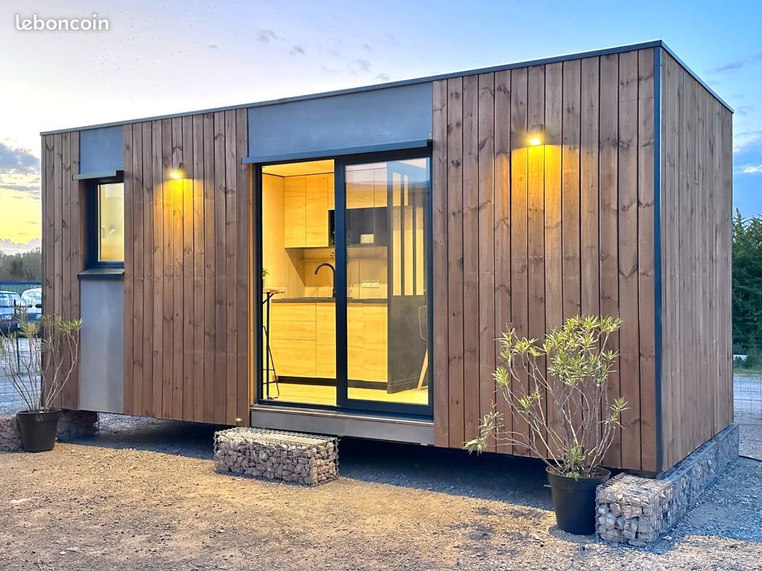 Finition bardage container